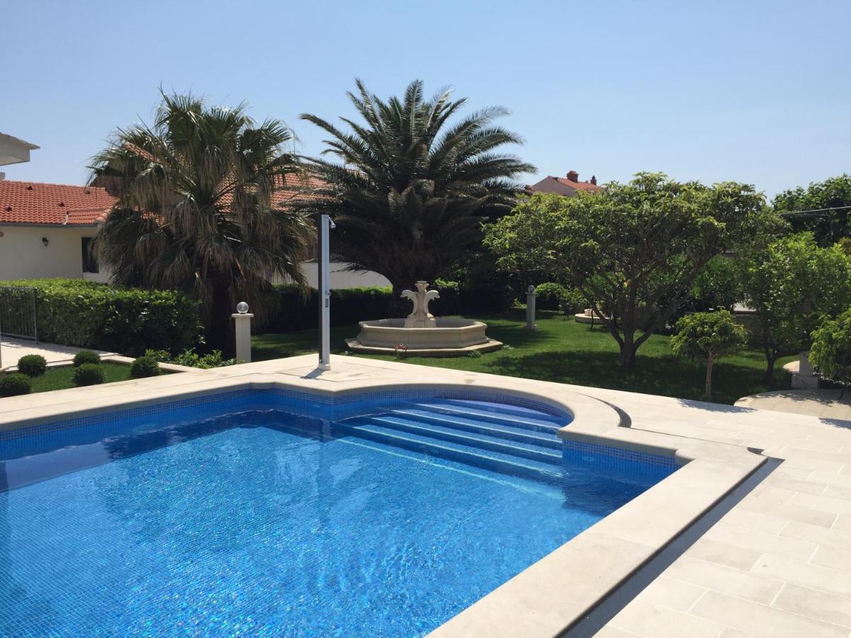 Apartments Villa Jadranka Adults Only Bol Kültér fotó