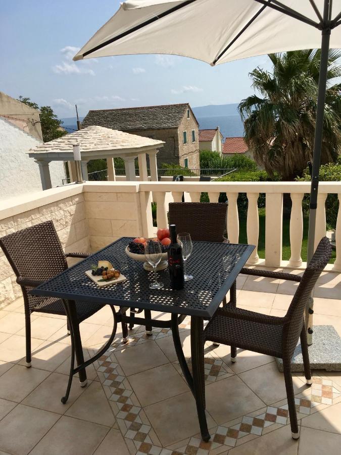 Apartments Villa Jadranka Adults Only Bol Kültér fotó