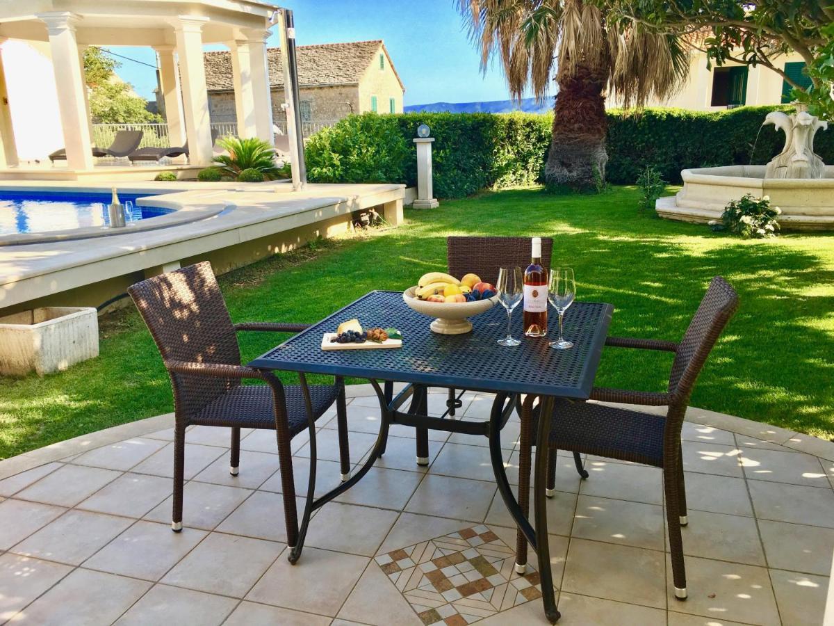 Apartments Villa Jadranka Adults Only Bol Kültér fotó