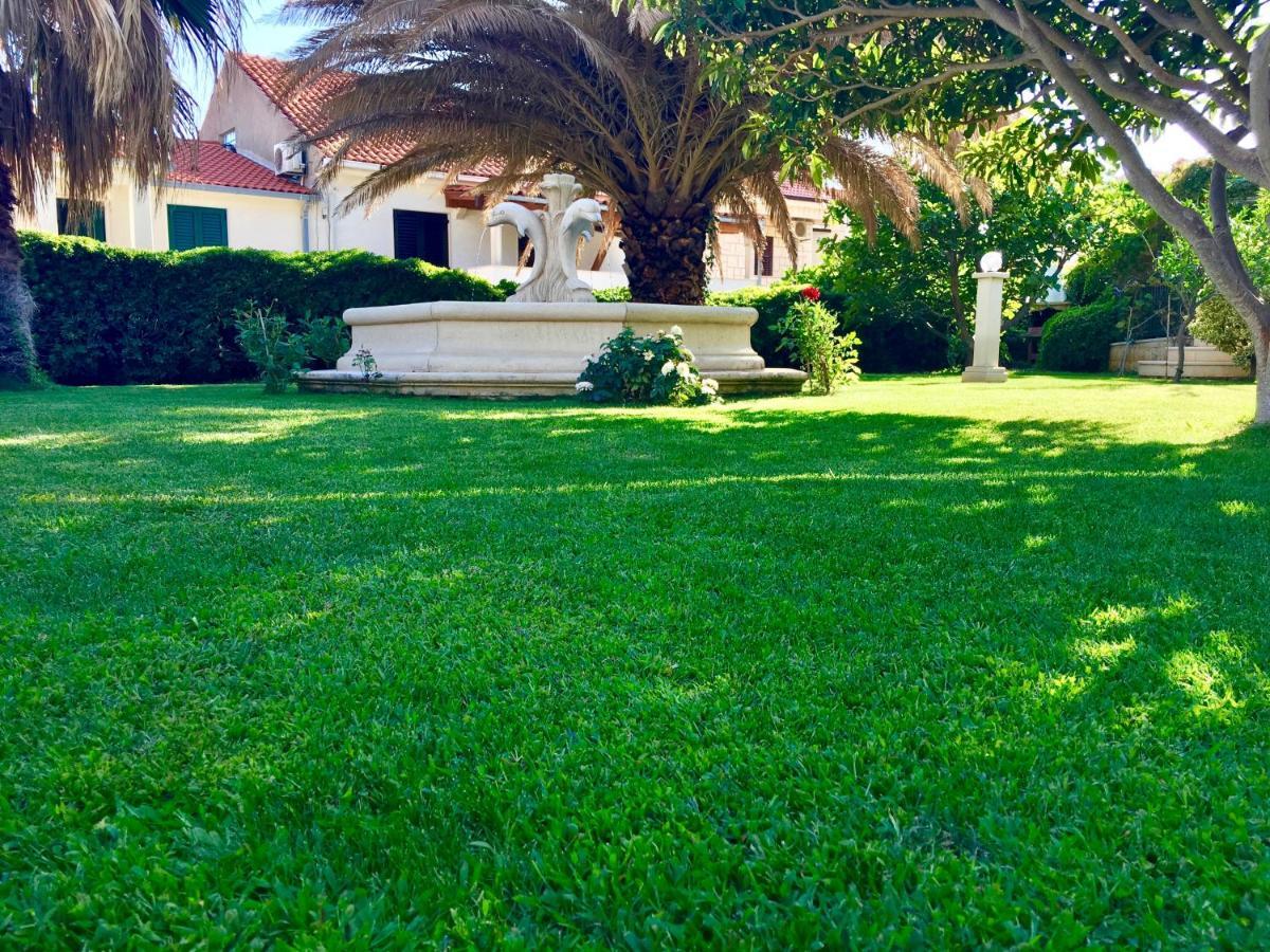 Apartments Villa Jadranka Adults Only Bol Kültér fotó
