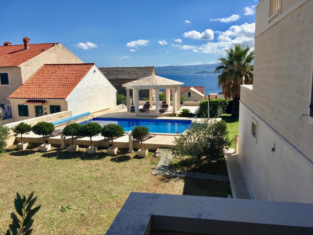 Apartments Villa Jadranka Adults Only Bol Kültér fotó